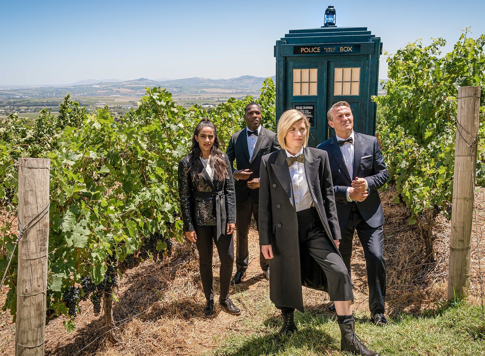 13th Thirteenth Jodie Whittaker Bradley Walsh Mandip Gill Tosin Cole The Doctor Who Companion