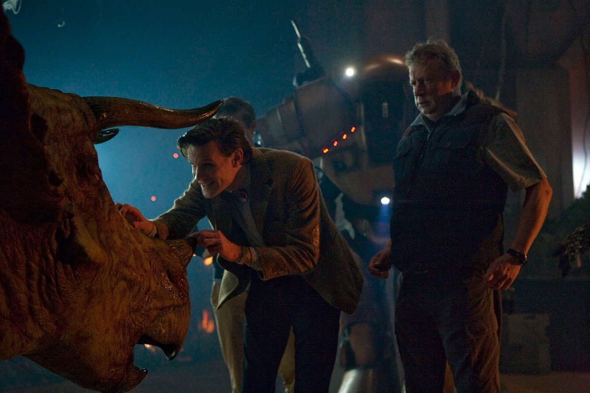 Join in on the Next Doctor Who Lockdown Rewatch This Weekend: Dinosaurs on a Spaceship