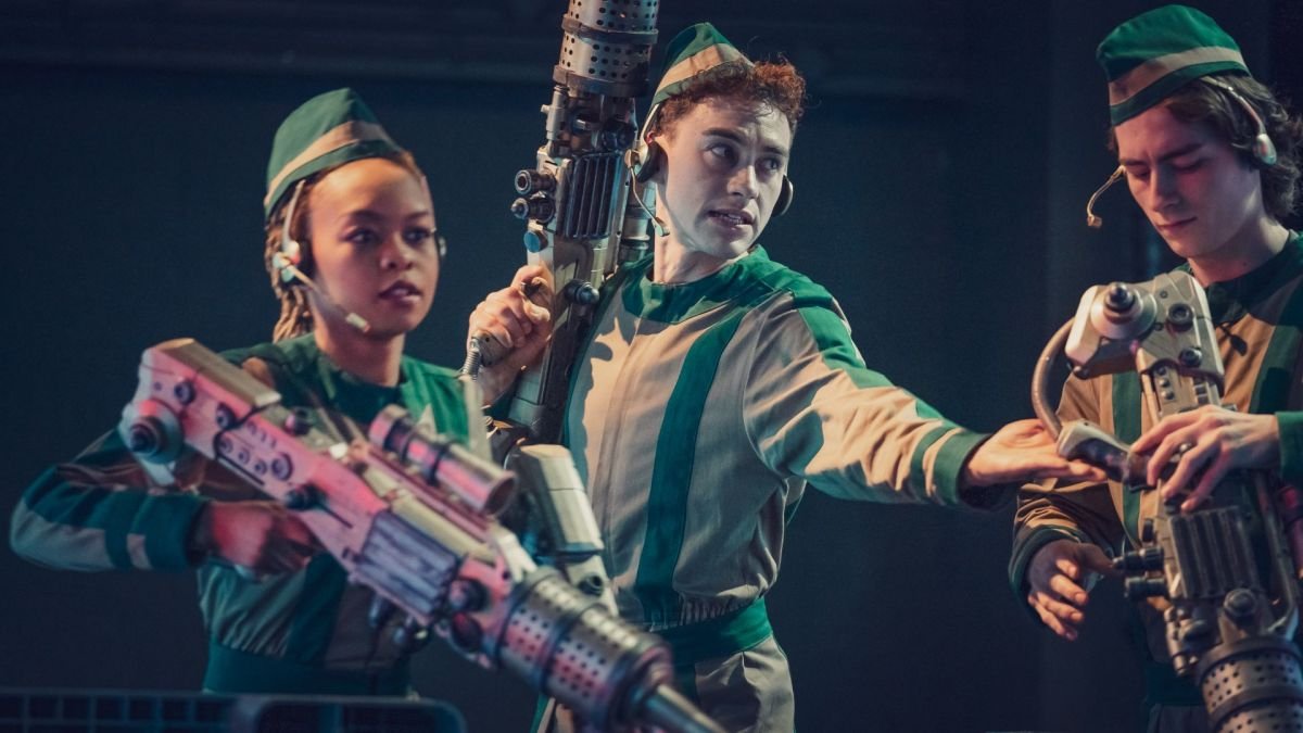 Worth Repeating For Those at the Back: Olly Alexander ISN’T the Fourteenth Doctor