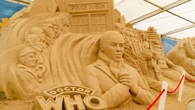 Check Out This Cool Doctor Who Sand Sculpture Featuring Daleks, Cybermen, and all the Doctors!