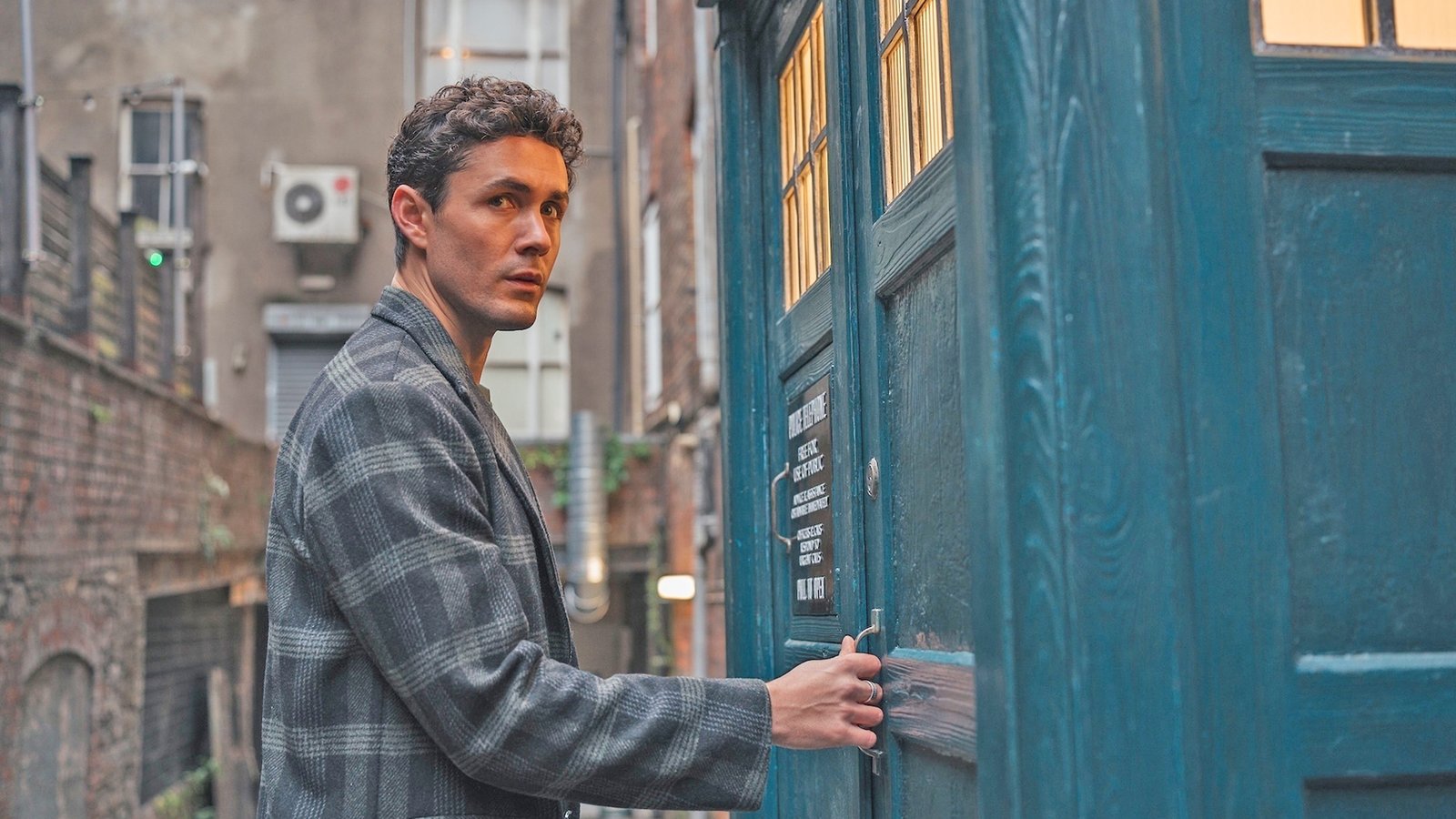 Jonah Hauer-King: Joining Doctor Who Is a “Big Honour” and “Rite of Passage”